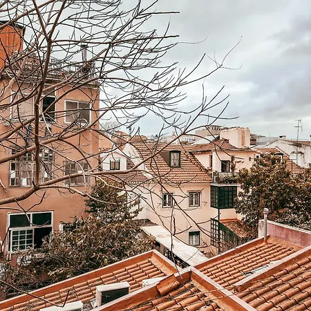 Typical By Gt House Lägenhet Lisboa